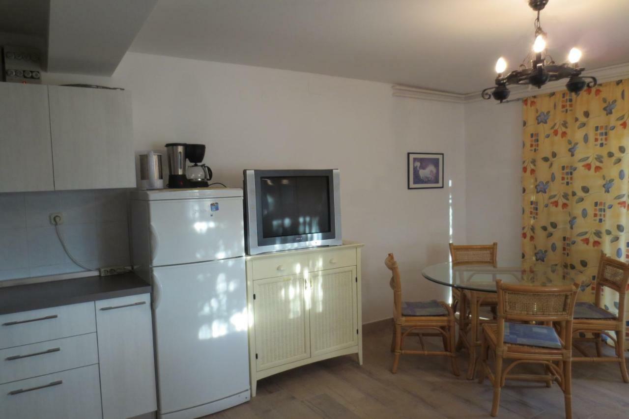 Apartment Petrinic V プーラ エクステリア 写真